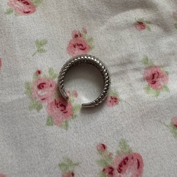 Sterling Silver Crescent Ring - Picture 4 of 6